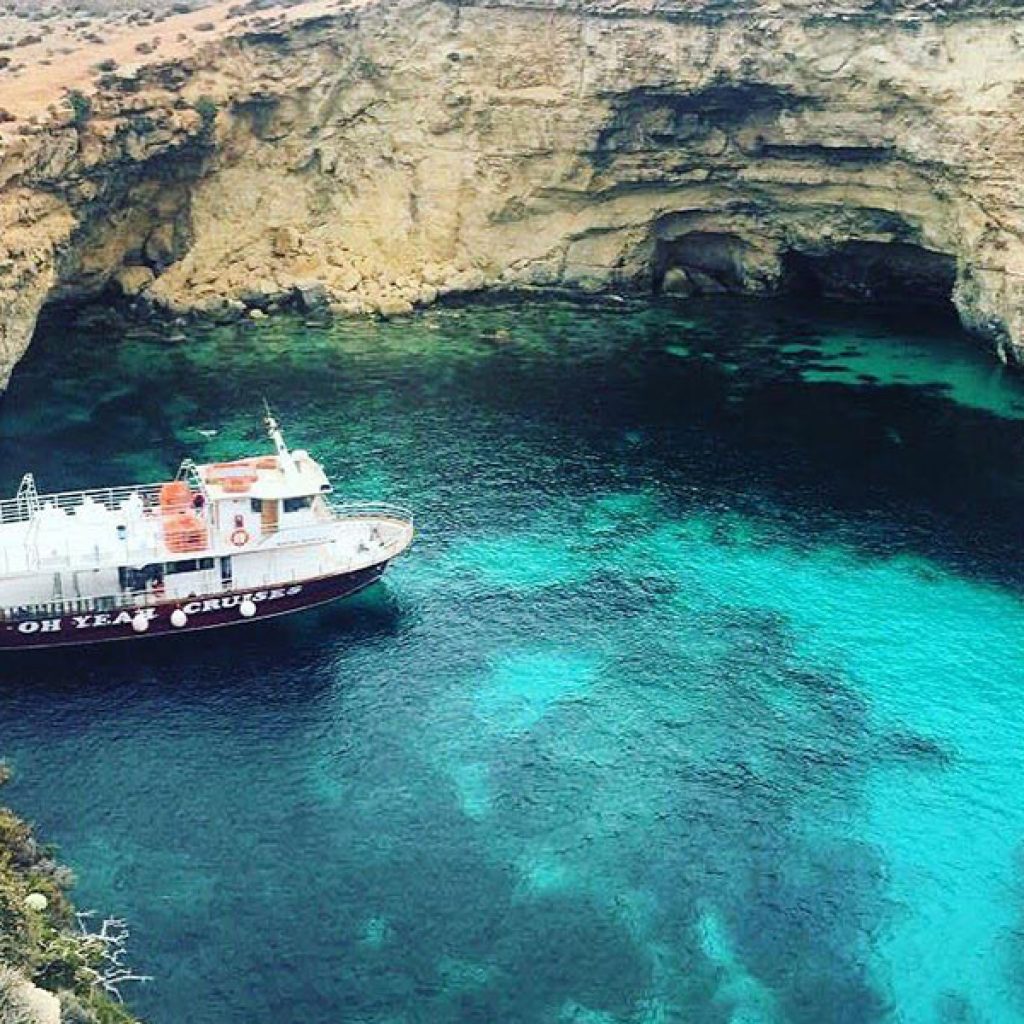 2) Daily Cruise to Comino , Blue Lagoon & Santa Maria Bay & Caves