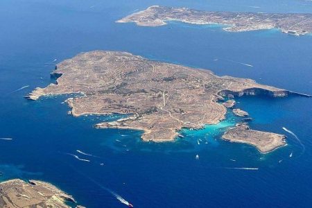 Trip 2 – Daily Comino,  Blue Lagoon and Santa Maria Bay And Comino Caves